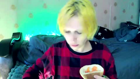  Yrriel Strife Candy-Demon Caveboy mr. Cringe   online show from April 19, 6:58 am