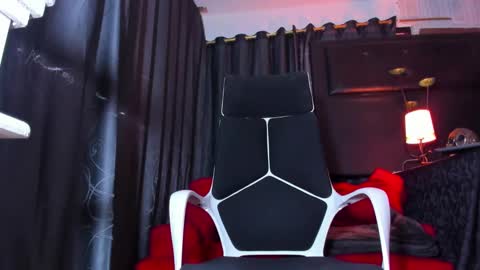 ROBERTA online show from February 5, 9:07 pm