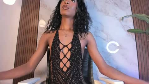 rosaly_rodman online show from April 13, 3:27 pm