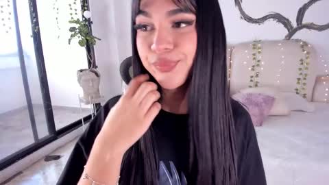 Rose online show from October 28, 2:15 pm