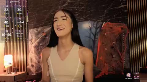 Snapshot of roxana_scottt chatting on October 18, 11:14 am roxana_scottt online show from October 18, 11:14 am