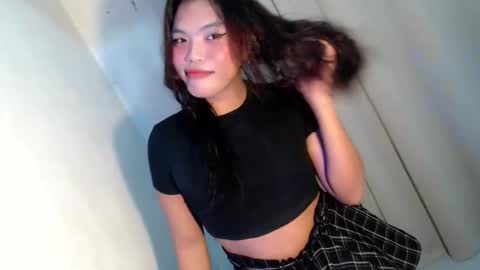 royaltymarcela6969 online show from January 8, 12:25 am