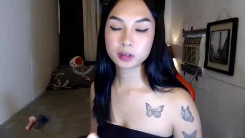 Snapshot of ruesalvartore chatting on October 13, 1:19 am its me Sabel online show from October 13, 1:19 am