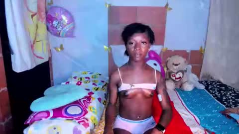 Snapshot of rumina_big_dick chatting on October 3, 11:27 pm rumina_big_dick online show from October 3, 11:27 pm