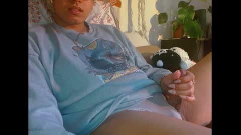 Emryss online show from December 14, 9:13 pm