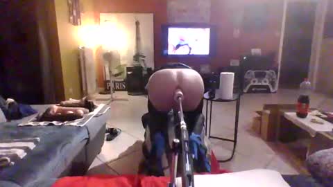 sadiacrossdresser online show from July 27, 10:38 pm