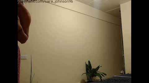 Snapshot of sara_johnson__ chatting on January 24, 4:16 am sara_johnson__ online show from January 24, 4:16 am