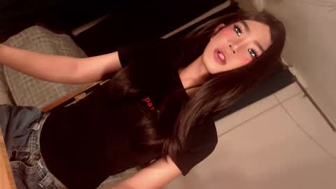 Sasha online show from April 6, 5:02 pm