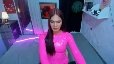 ESTELLA online show from February 7, 11:56 am