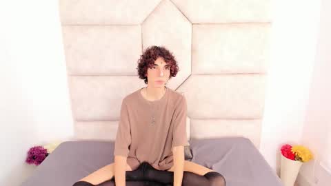 scaarlett_22 online show from October 12, 7:38 pm