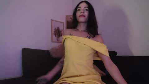 Scarlet online show from March 24, 10:59 pm