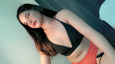 kwen online show from September 14, 5:50 pm