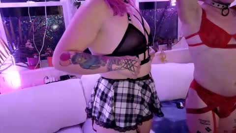 sedeussa online show from April 30, 4:40 am