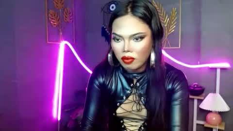 Snapshot of seductress_lust chatting on October 20, 12:08 pm cassie online show from October 20, 12:08 pm