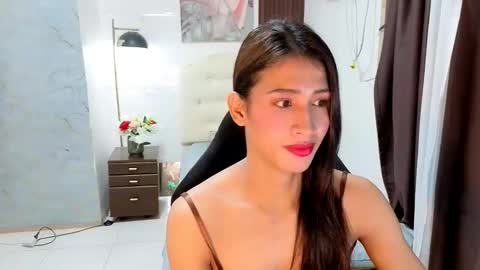 sensual_goergia online show from December 17, 10:32 am