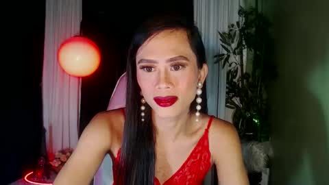 senyora_evangelista online show from March 18, 6:45 am