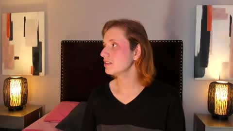 Seraphine star online show from April 20, 12:45 am