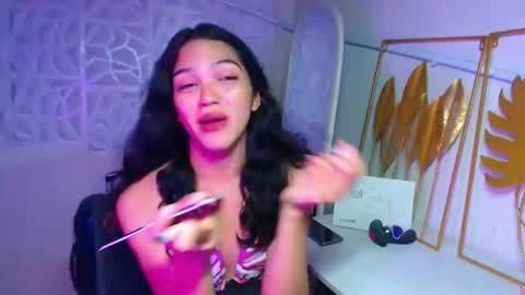 Bella online show from November 30, 9:12 am