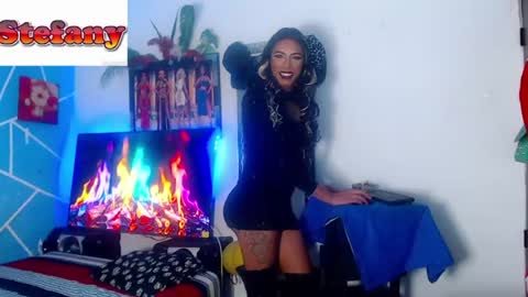 stefany velasquez online show from July 17, 4:07 am