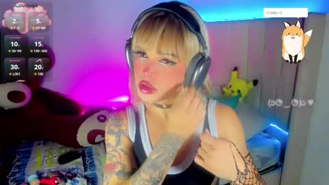Snapshot of sexy_girls_19_ chatting on September 24, 7:14 am sexy_girls_19_ online show from September 24, 7:14 am