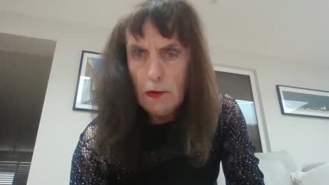 Snapshot of sexy_sophie125 chatting on February 9, 11:58 am Sexy Sophie online show from February 9, 11:58 am