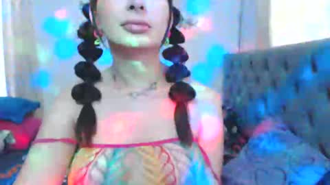 Snapshot of sexysafiravenus chatting on September 18, 6:24 pm Venus Independent Model online show from September 18, 6:24 pm