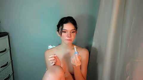 sexytight_tanya online show from November 7, 2:33 am