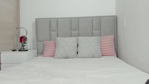 Snapshot of shana_rymer_ chatting on February 26, 10:42 pm Ig gaby mesa19 online show from February 26, 10:42 pm