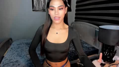 shanexx online show from September 11, 5:10 pm