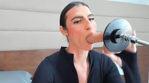  Shantall  online show from September 22, 5:13 am