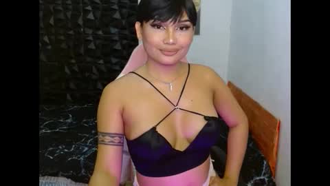 hi im thalia  nice to meet you  please give me thumbs up 3 online show from February 1, 1:44 am