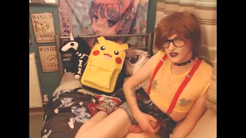 Snapshot of sissygothx chatting on December 20, 1:58 am SissyGothx online show from December 20, 1:58 am