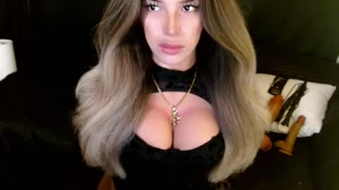 Queen Cassie online show from June 30, 2:33 am
