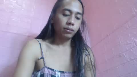 skinnybigcock_georgia online show from February 25, 11:22 pm