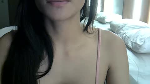 skinnykittencam online show from September 12, 3:48 am