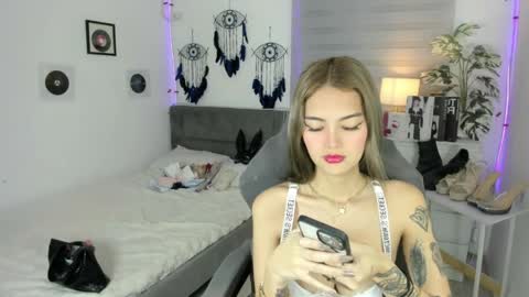 Alexandria my love online show from April 1, 7:22 pm