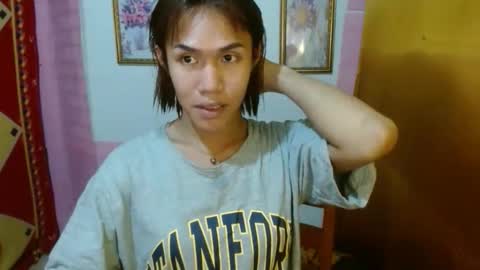Snapshot of slutqueen_raz chatting on October 20, 12:25 am Raz online show from October 20, 12:25 am