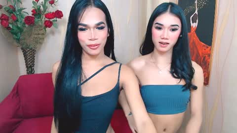 Snapshot of sluttylouise_moores chatting on January 18, 9:21 pm luiseeeeee online show from January 18, 9:21 pm