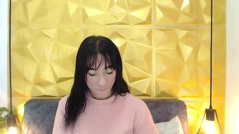 Snapshot of small_hot19 chatting on March 12, 4:35 pm Small Hot19 online show from March 12, 4:35 pm