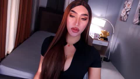 smasherqueen online show from April 8, 1:12 pm