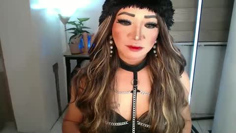 Snapshot of smokeprincess chatting on January 27, 9:33 pm Amanda online show from January 27, 9:33 pm
