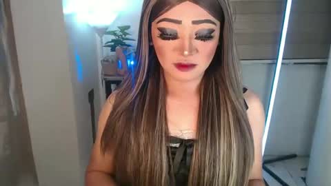 Snapshot of smokeprincess chatting on March 6, 12:48 pm Amanda online show from March 6, 12:48 pm