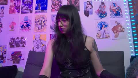 Snow and Bubble online show from January 27, 3:28 pm