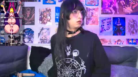 Snow and Bubble online show from September 11, 2:58 pm