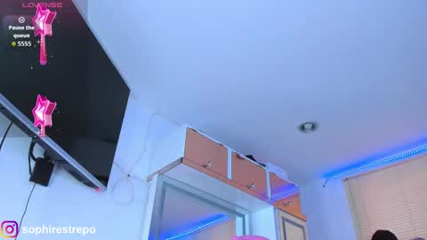 Snapshot of sophie_starx chatting on October 19, 8:45 pm Sarah sophia online show from October 19, 8:45 pm