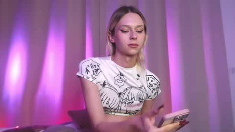 sophiediamond_x online show from October 21, 4:19 pm