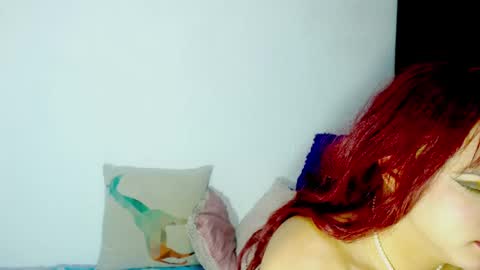 sophiehillsxo online show from February 21, 12:49 am