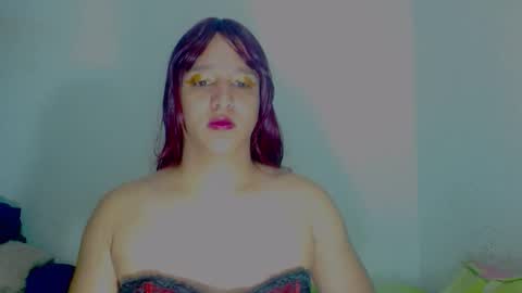 sophiehillsxo online show from September 29, 10:48 am