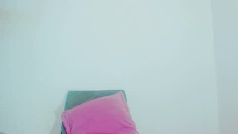 sophiehillsxo online show from November 13, 3:49 am