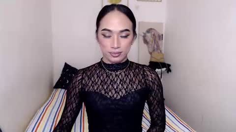 Snapshot of spicy_kinky chatting on January 11, 11:12 am Alora online show from January 11, 11:12 am